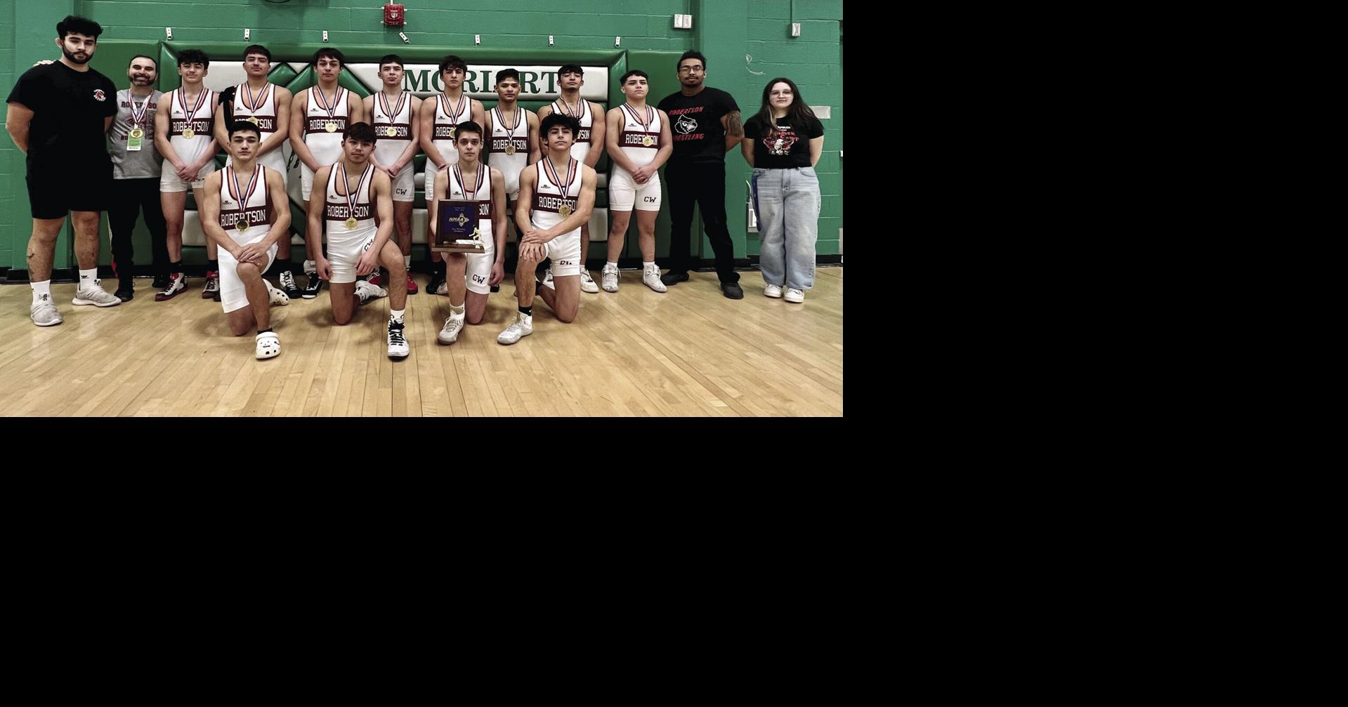 Robertson wrestlers step up and win district title Sports