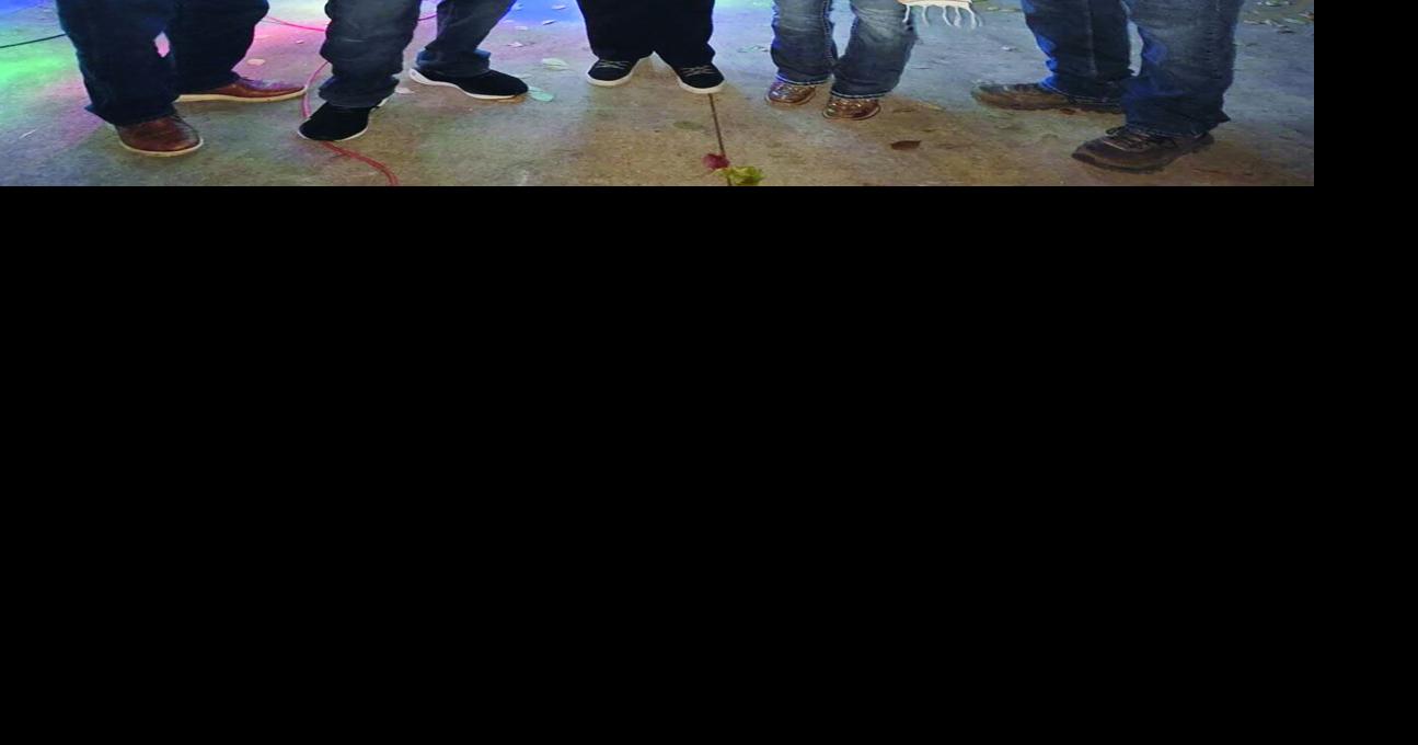 Roots of Generosity: Benavidez and Loera Families Gift Trees to Their Community