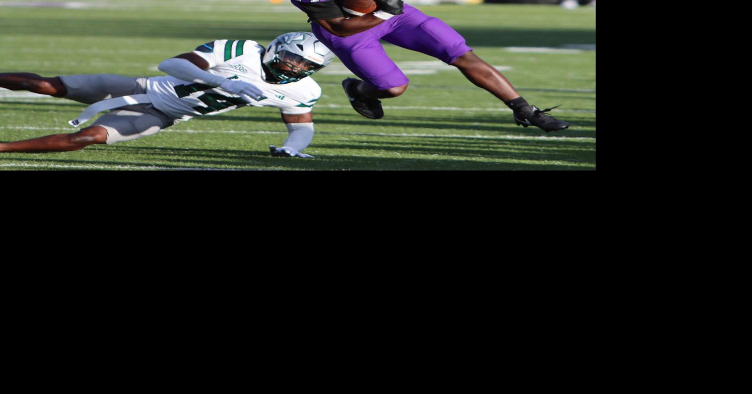 Cowboys Edge Eastern New Mexico, 35-34, In Season-Opening Thriller