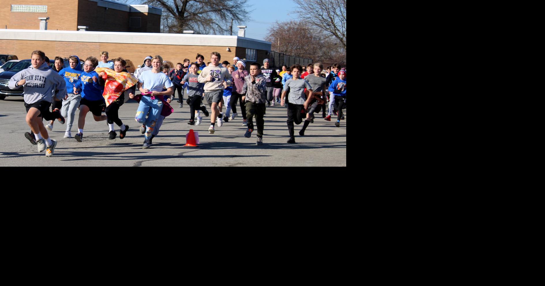 DAMA hosts schoolwide Turkey Trot Education