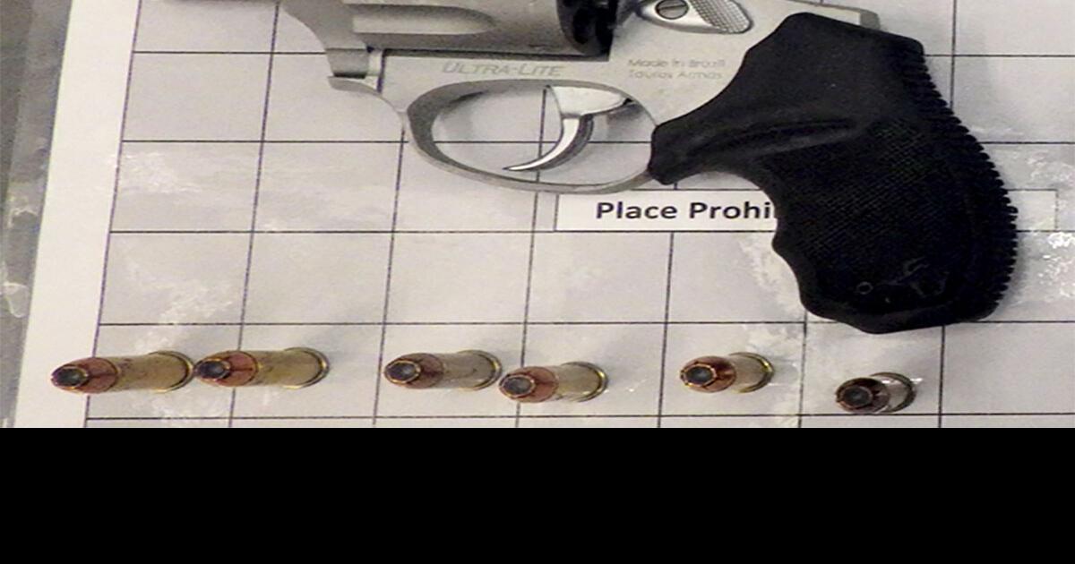 TSA officers prevent traveler from bringing loaded gun onto flight