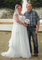 Nicole R. Heide, Jeff Buzzard wed