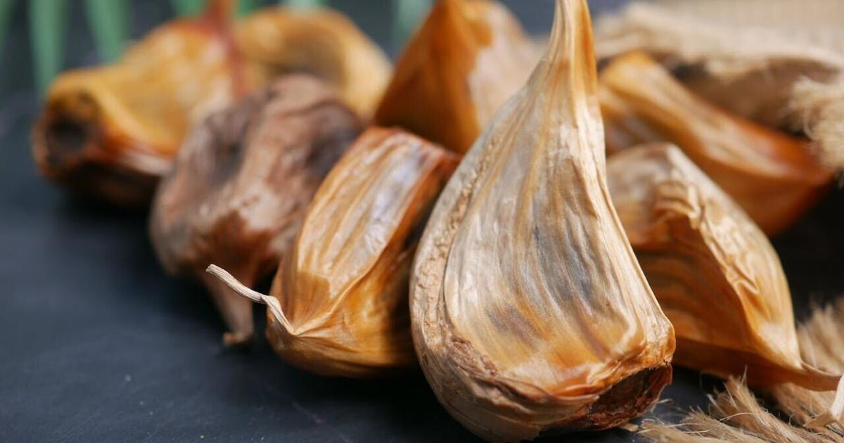 Japanese scientists discover garlic may help slow aging | Health ...