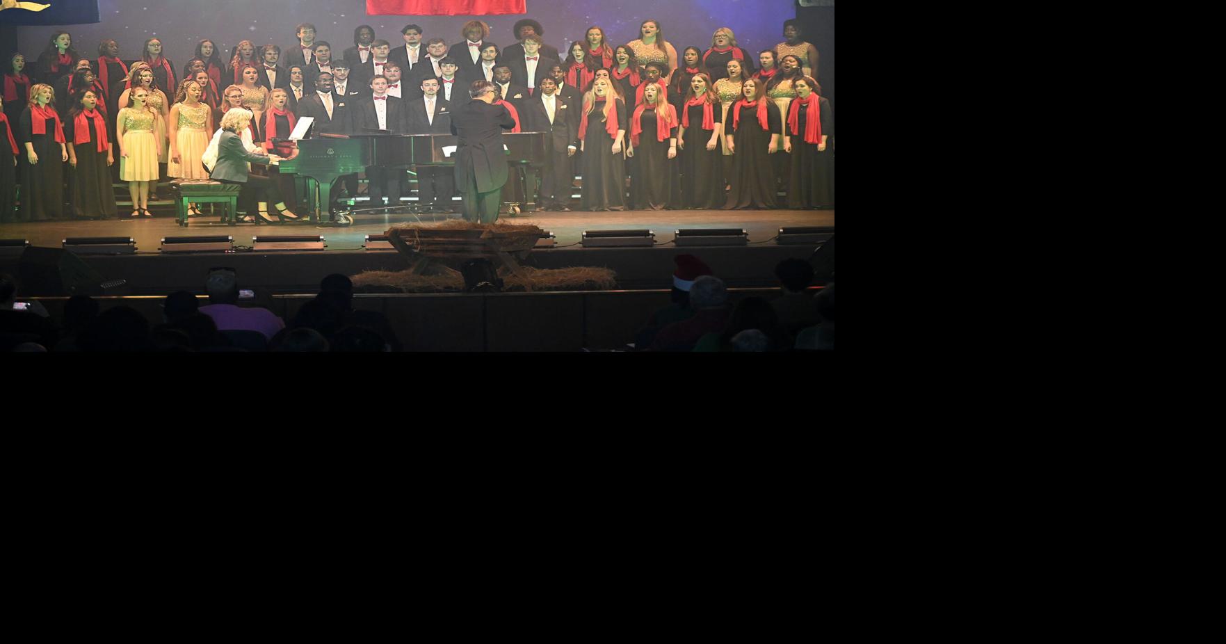 Jones College’s Concert Choir & JC Voices sing Christmas tunes in ...
