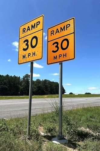 Signs, signs everywhere signs...except for war hero’s | Free News ...