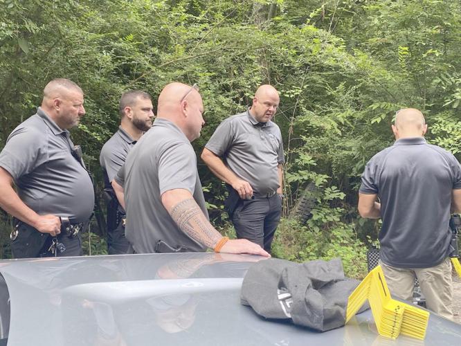 Man found dead on side of road ID’d | News | leader-call.com
