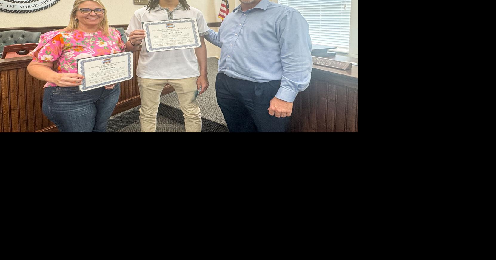 Capers awards 3 with scholarships | News | leader-call.com
