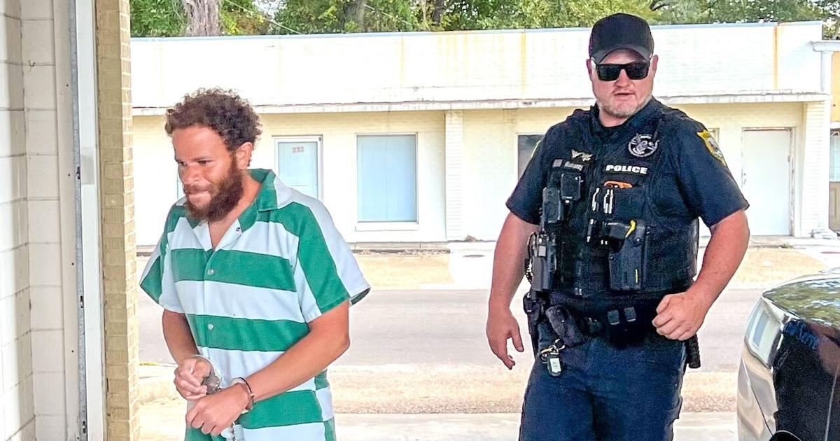 Panhandler accused of stealing thousands from woman, 92 | News | leader ...