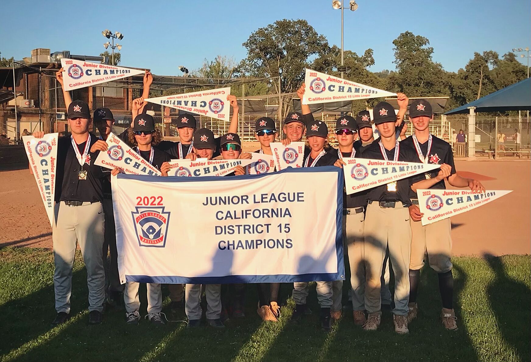 Former Amador County Little Leaguer gets drafted, signs with MLB team, In  the Game