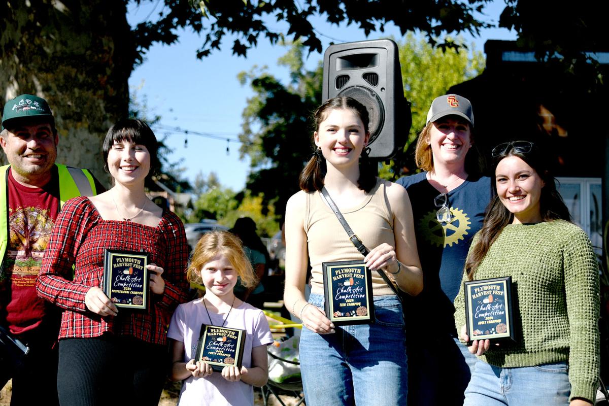 PlymouthFoothills Rotarian Club members / Plymouth Harvest Festival