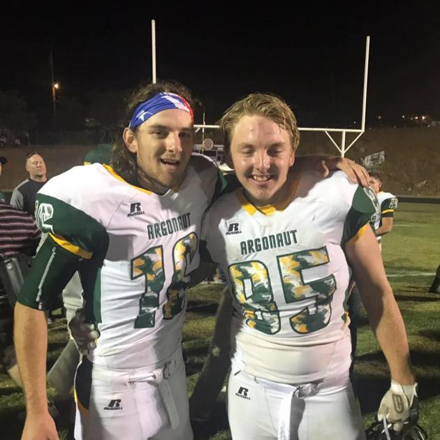 High School Football Notebook Td Pass Is A Dream Come True For