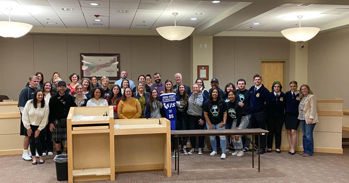 Argonaut High shows School Board what it’s been up to News ledger.news
