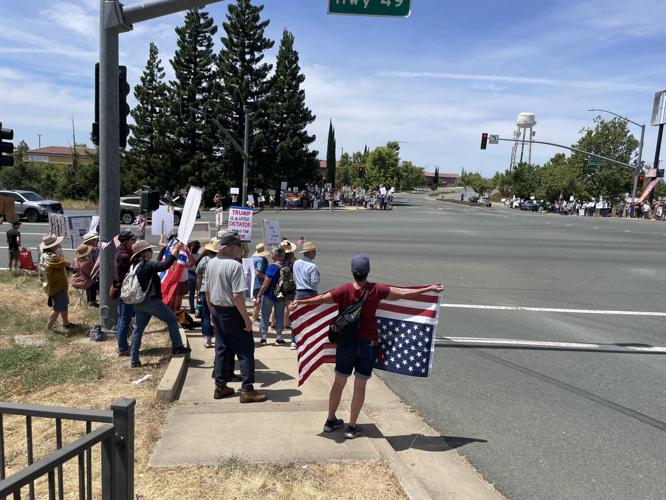 Amador County rally part of nationwide 'No Kings' protest | News ...
