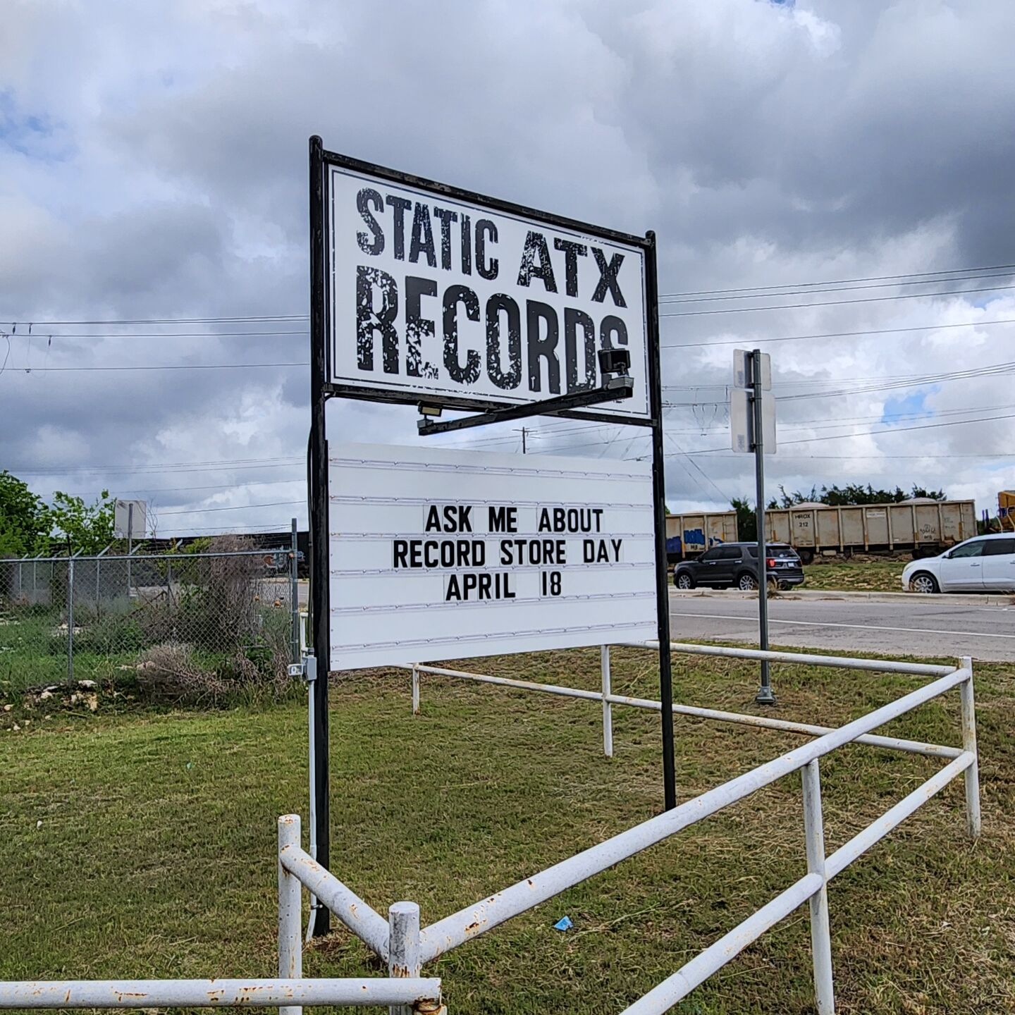 Static ATX Records brings vinyl, nostalgia to Liberty Hill | News