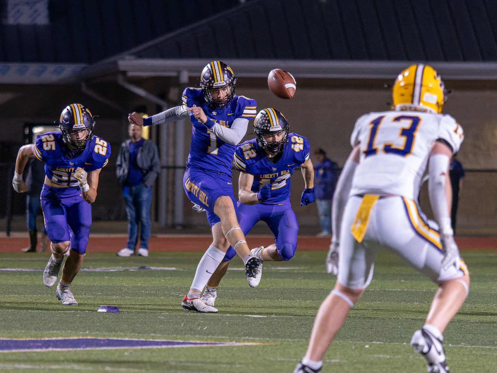 Liberty Hill Panthers suffer 33-23 defeat to Pieper Warriors, settle for second place in district standings