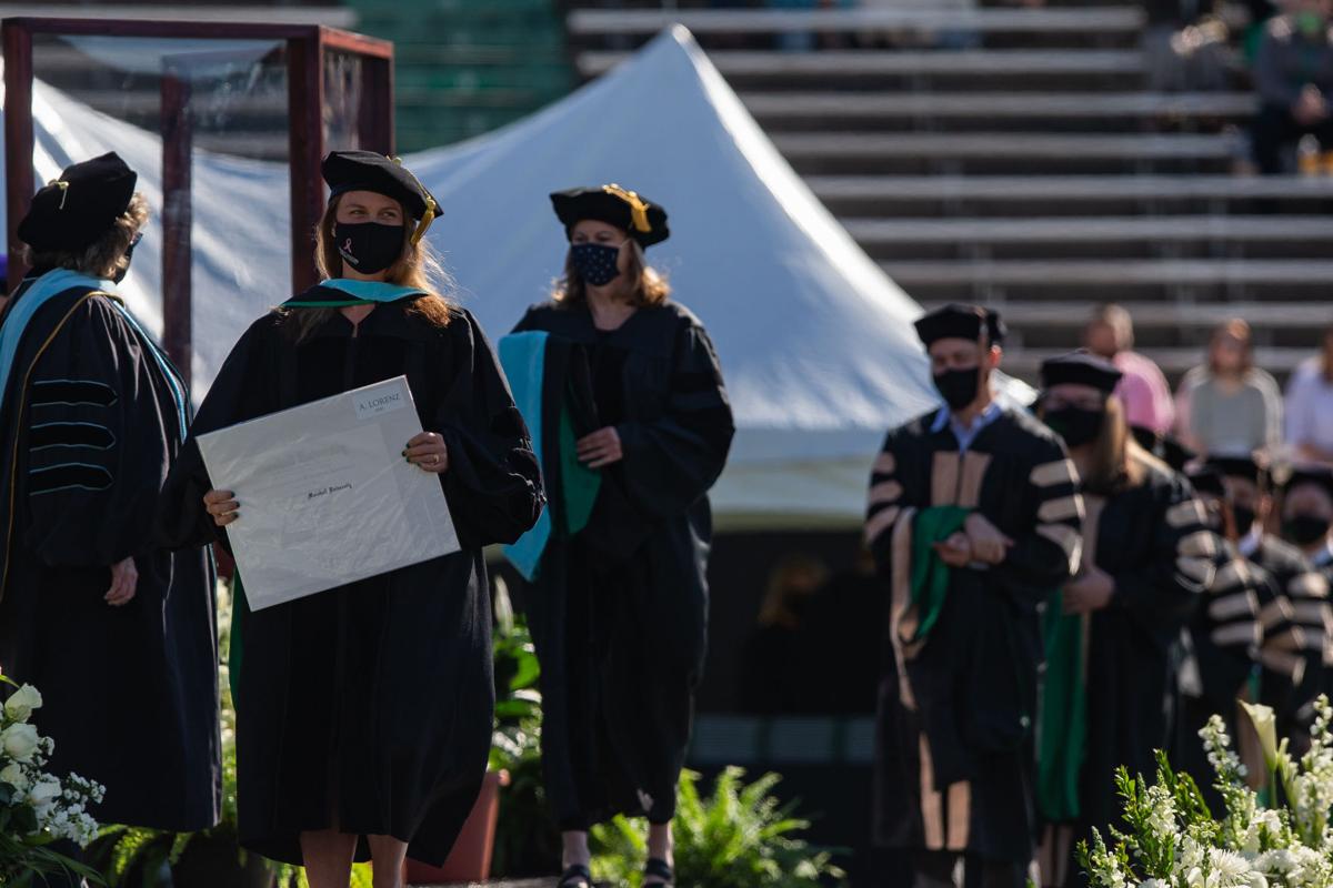 20210502-hd-commencement