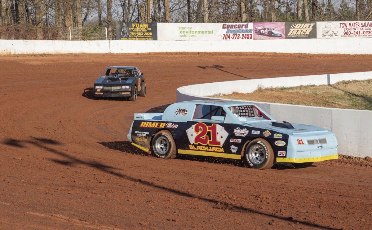 New East Lincoln Speedway Owners Keeping Traditions Alive News Lincolntimesnews Com