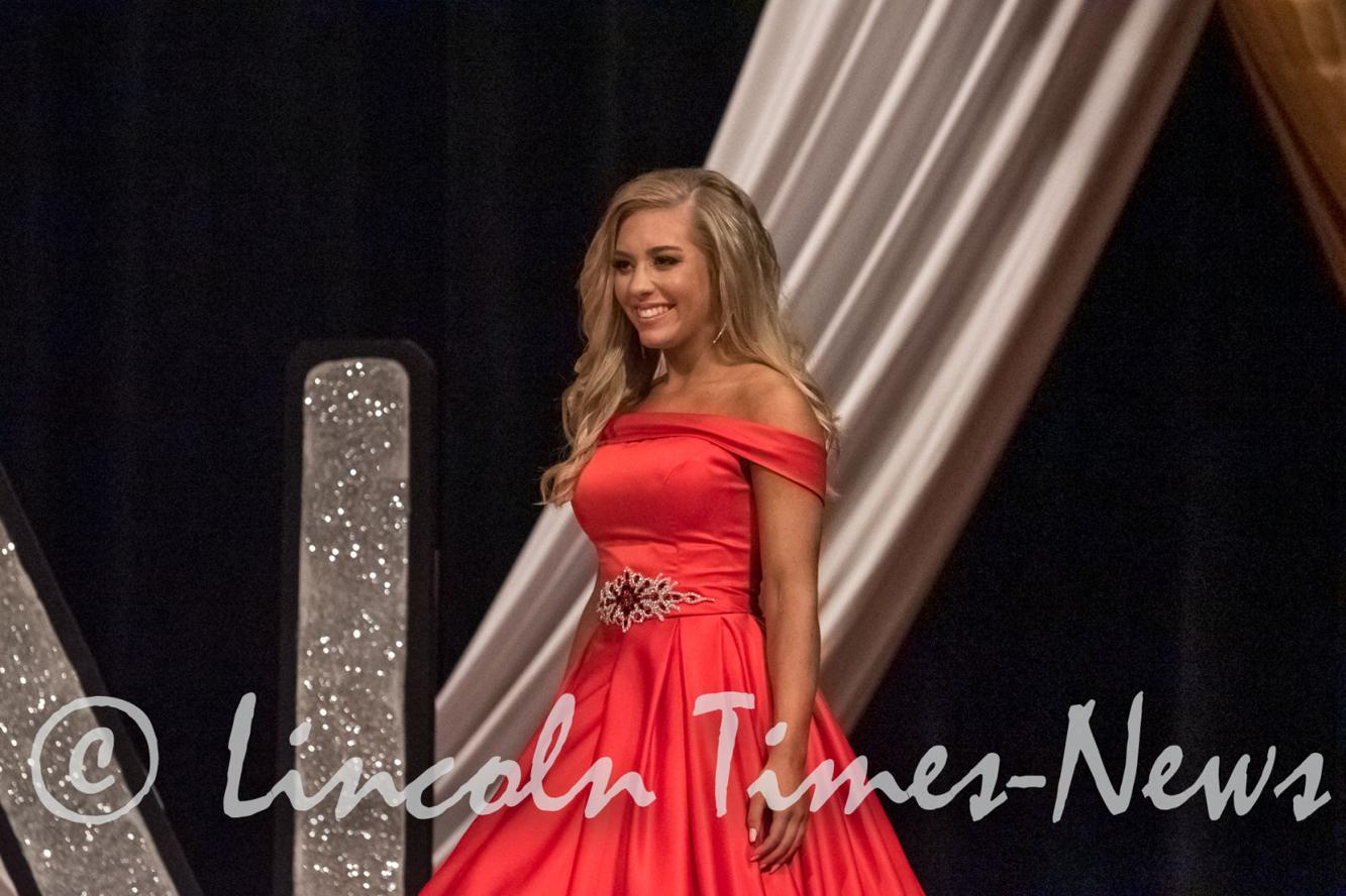 Lincoln County Apple Queen Scholarship Pageant 2019-40.jpg