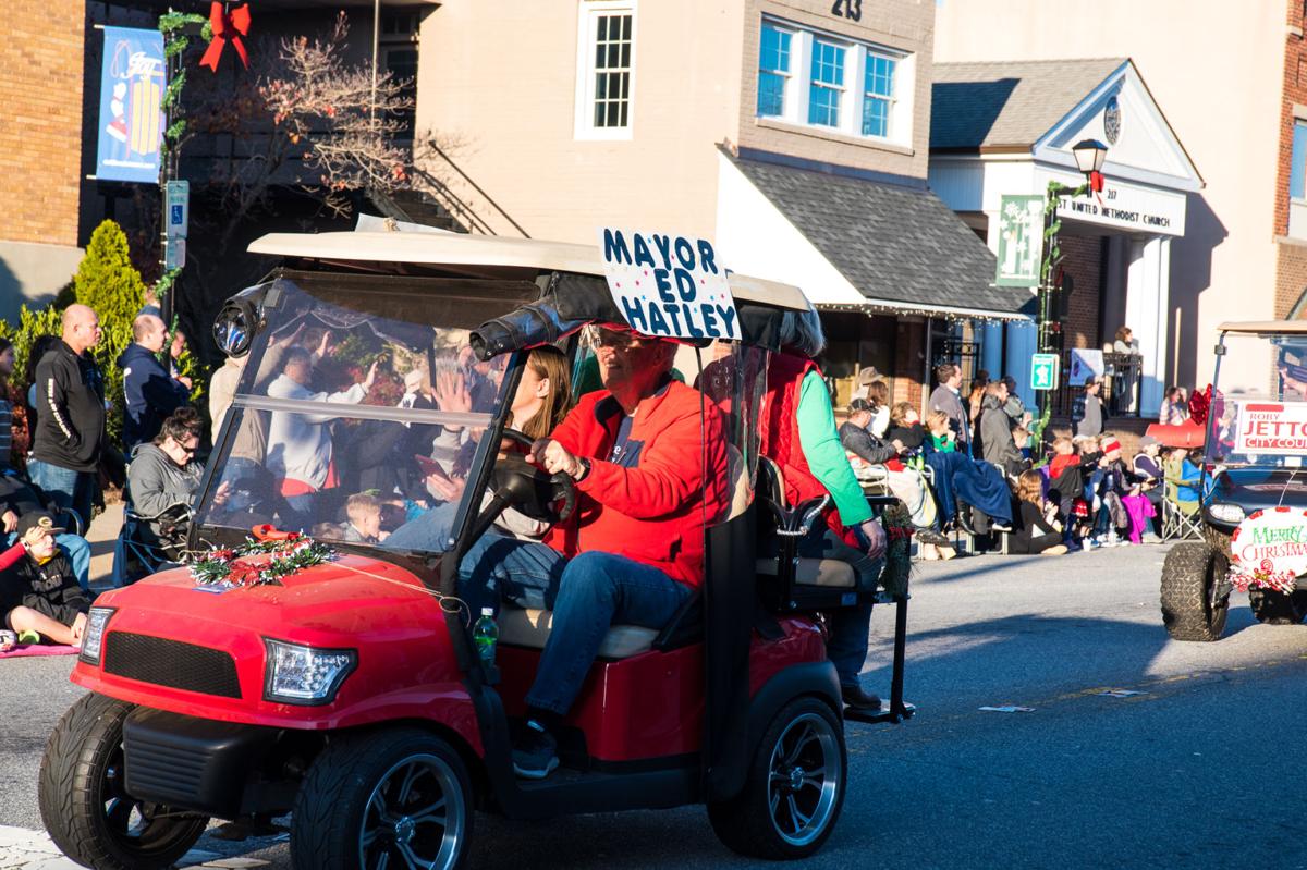 Lincolnton Christmas Parade 2022 Lincolnton Christmas Parade 2019 | | Lincolntimesnews.com