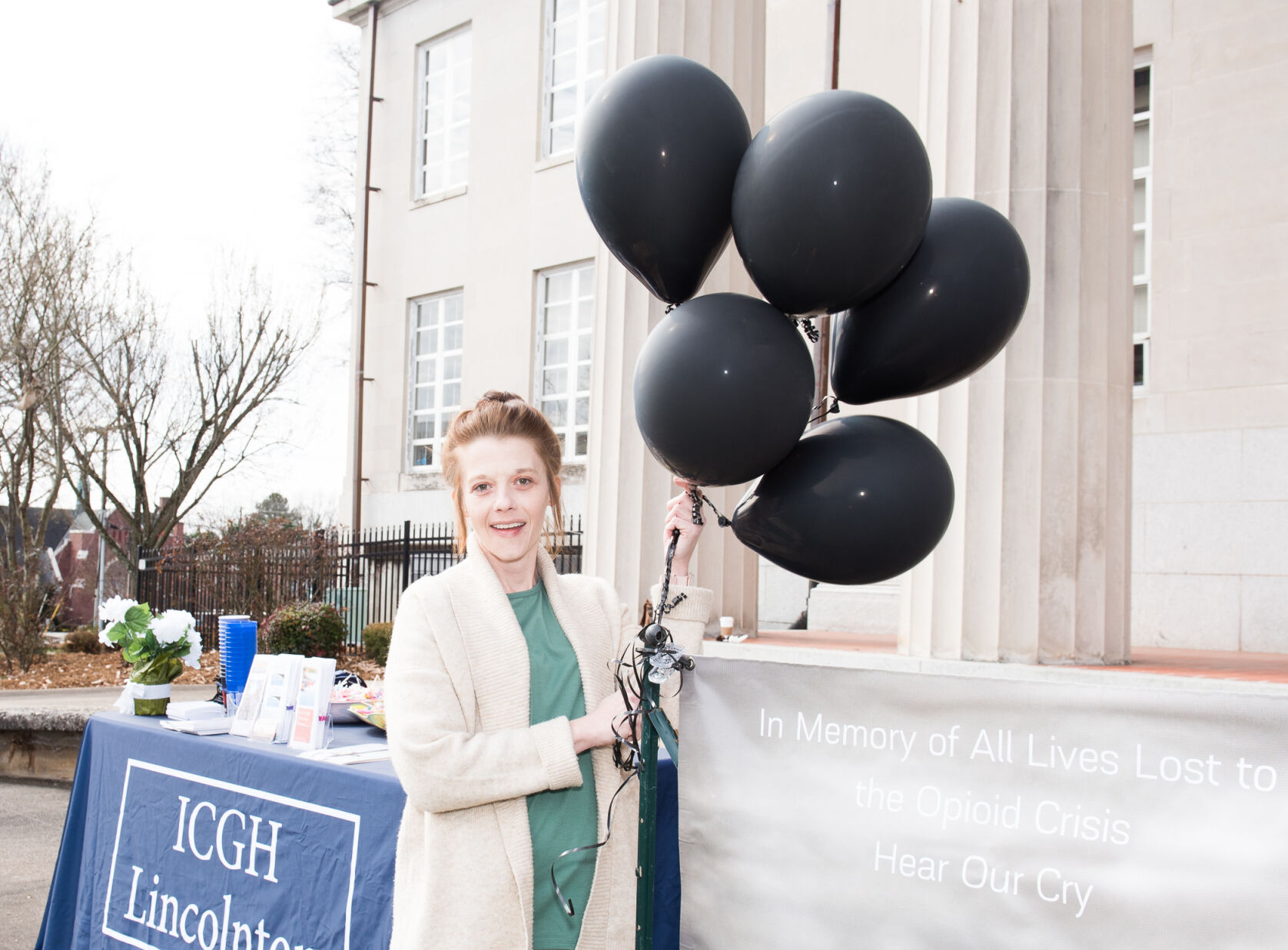 Black Balloons: A community's way of bringing awareness to drug addiction | News - Vimarsana News