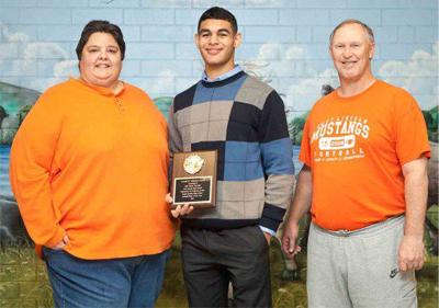 High School Football Surratt Named Ncpreps Com Player Of The