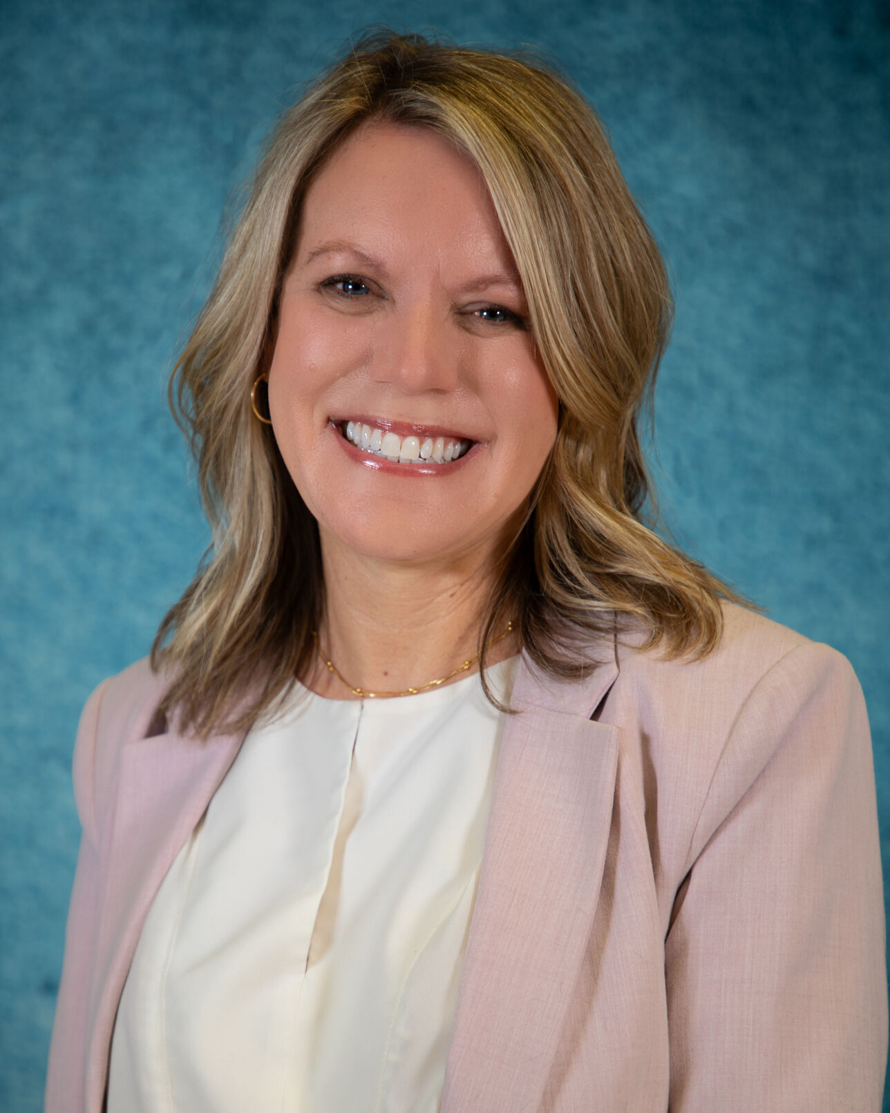 Dr. Carrie Hardin