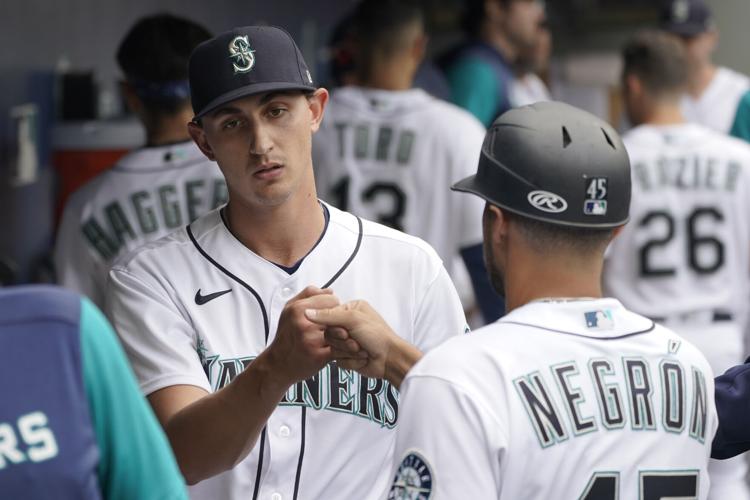 Abraham Toro's single in 9th sends Mariners over Athletics