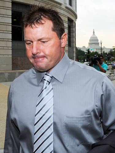 Roger Clemens goes on trial with Andy Pettitte as star witness