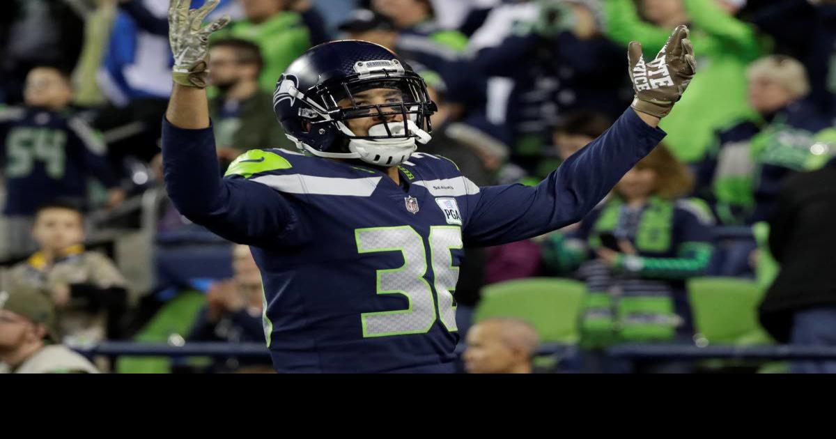 AP Source: Seahawks bring back Quinton Jefferson - The Columbian