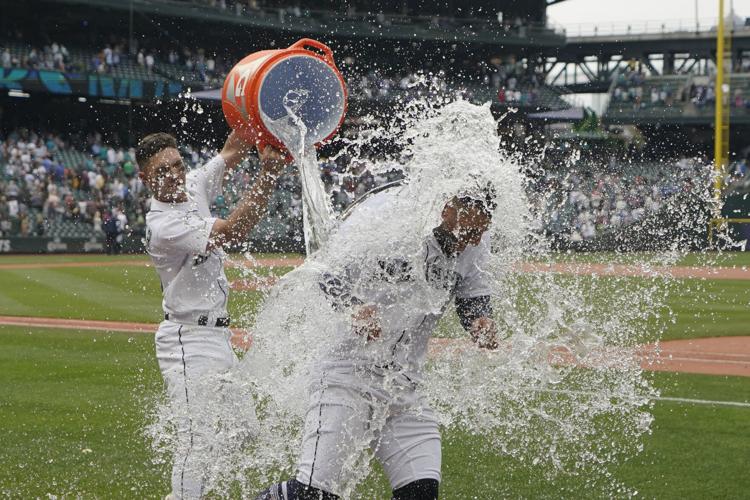 Toro's single in 9th sends Mariners past Athletics, Sports news, Lewiston  Tribune