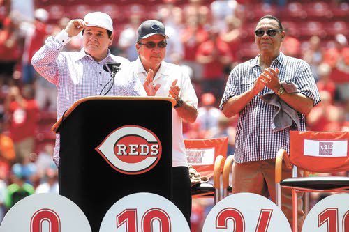 Reds retire Pete Rose's No. 14, capping big weekend for hits king