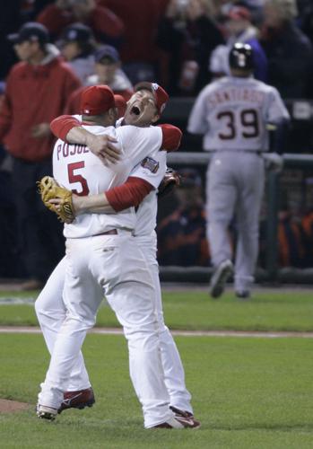 Scott Rolen enshrined in baseball's Hall of Fame, credits