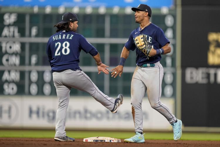 Mariners defeat Astros, win fourth in a row, Sports news, Lewiston  Tribune