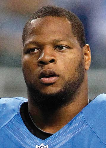 Roundup: NFL puts foot down: Lions' Ndamukong Suh suspended for