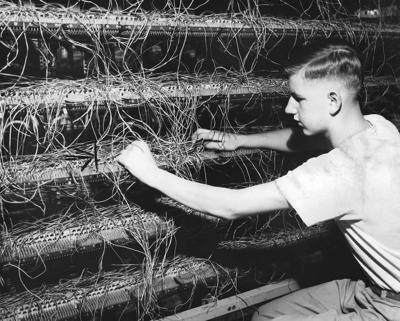 Blast from the Past / 1952: Answering the call to untangle
