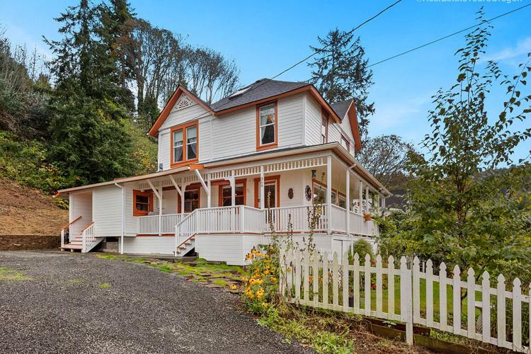 Famed ‘Goonies’ house for sale in coastal Astoria