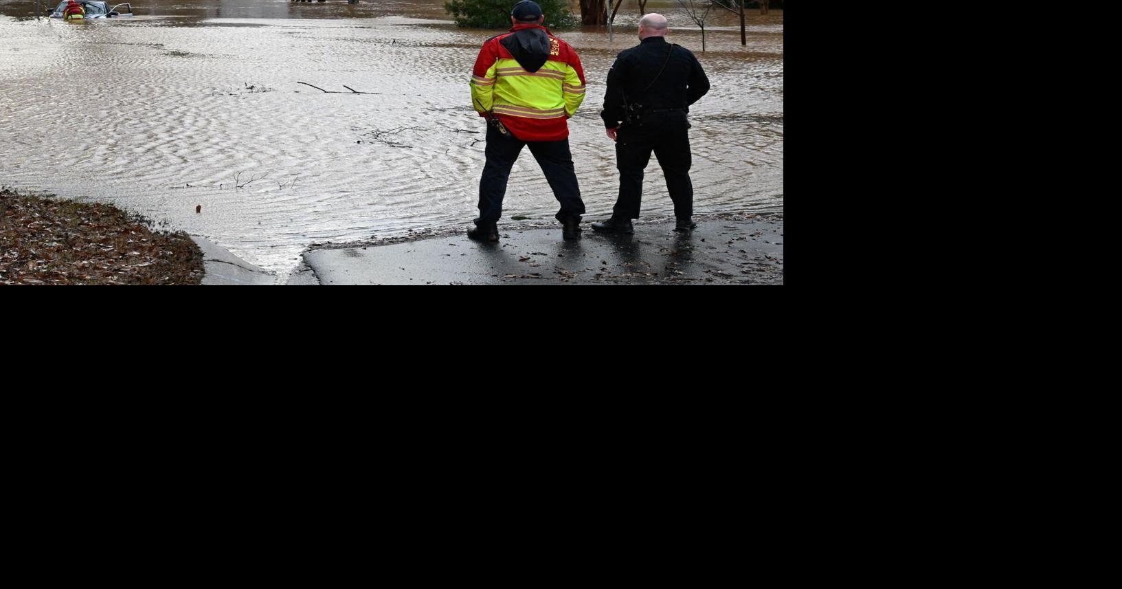 Winter storm knocks out power to hundreds of thousands in the Northeast ...