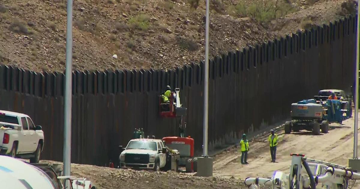 Trump administration locks down border wall contracts, complicating Biden's pledge to stop construction