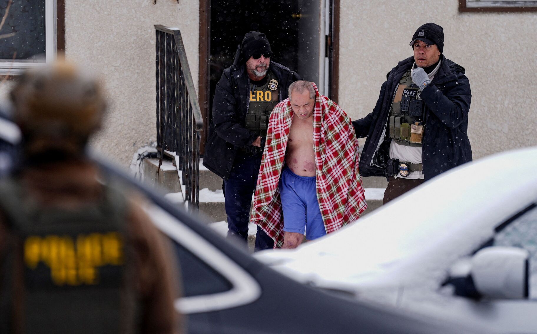 Minnesota county investigates federal agents’ removal of US citizen from his home as a possible kidnapping - CNN