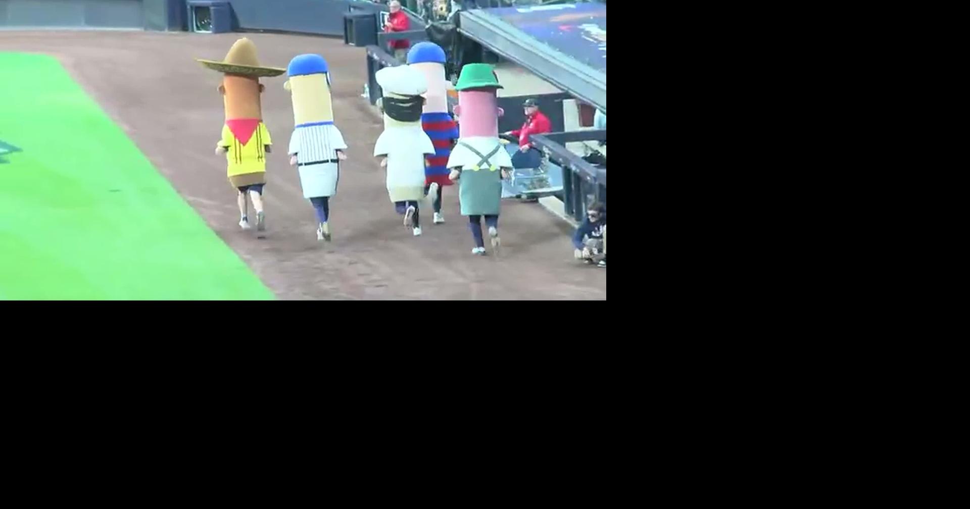 RAW: WI: WORLD SERIES: WATCH PARTY SAUSAGE RACE | Regional/National ...