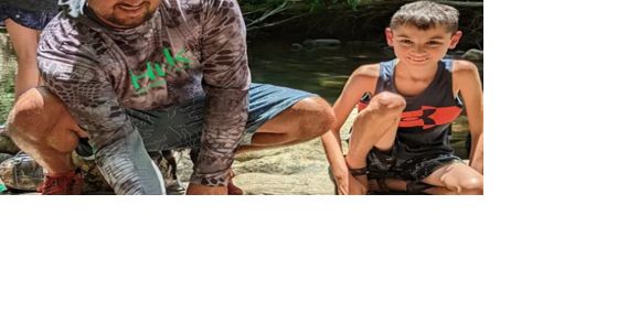 A local fisherman receives support from the Tennessee fishing community after a severe injury - Vimarsana News