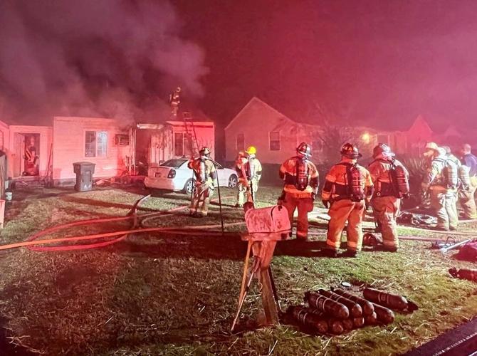 700 block of West Henderson Drive house fire