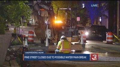 Water main break closes road in downtown Chattanooga | | local3news.com