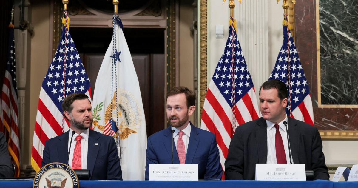 Key Trump legislative adviser to depart with potentially bruising midterm looming