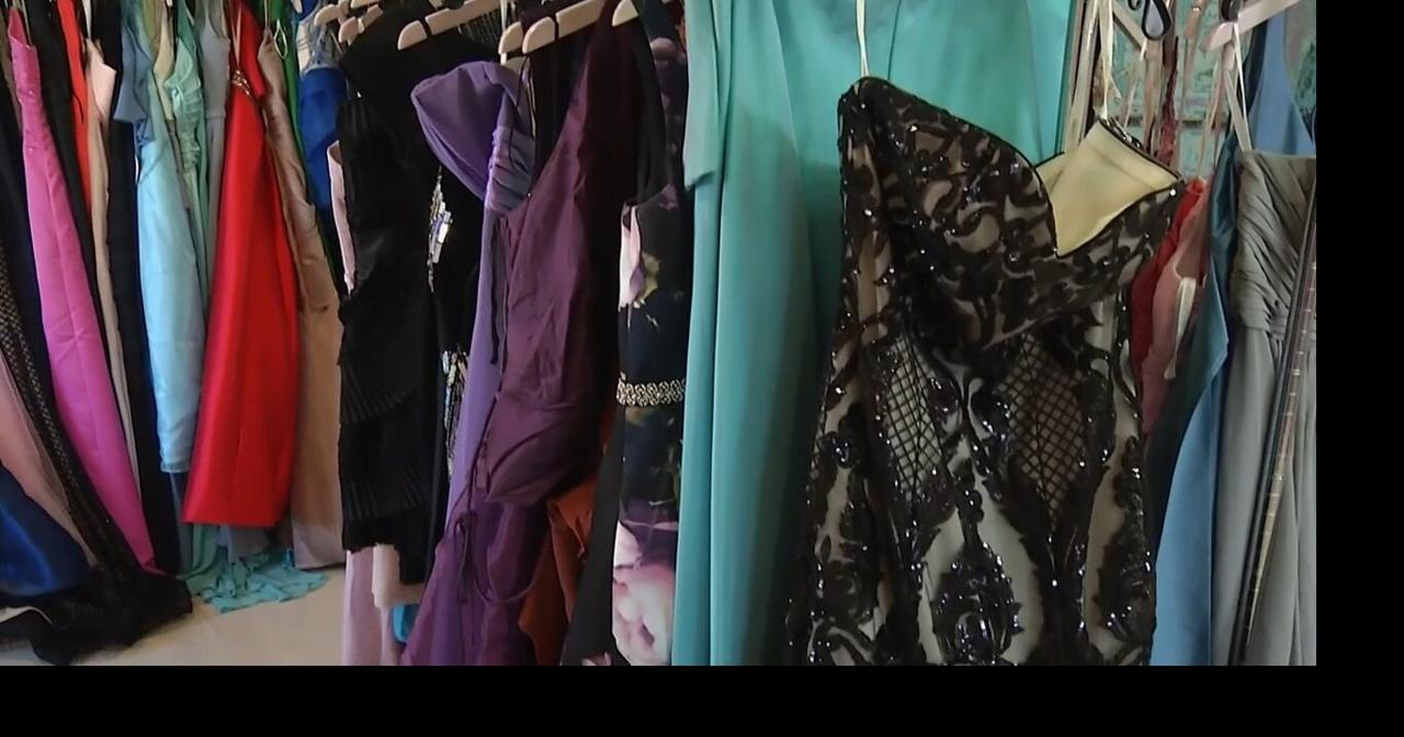 Teacher offers free prom dresses to disadvantaged girls struggling