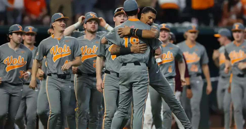 #20 Tennessee Volunteers bounce back with 5-3 win over Arizona State Sun Devils in Arlington