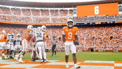#22 Tennessee Volunteers offense explodes for 72 points in 72-17 win over ETSU Buccaneers