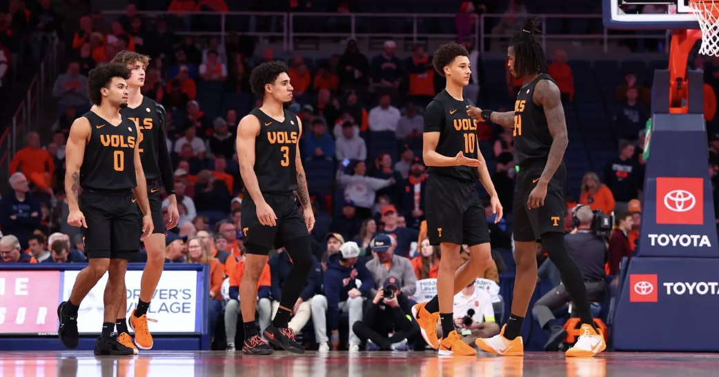 No. 13 Tennessee drops back-to-back games in 62-60 loss to Syracuse