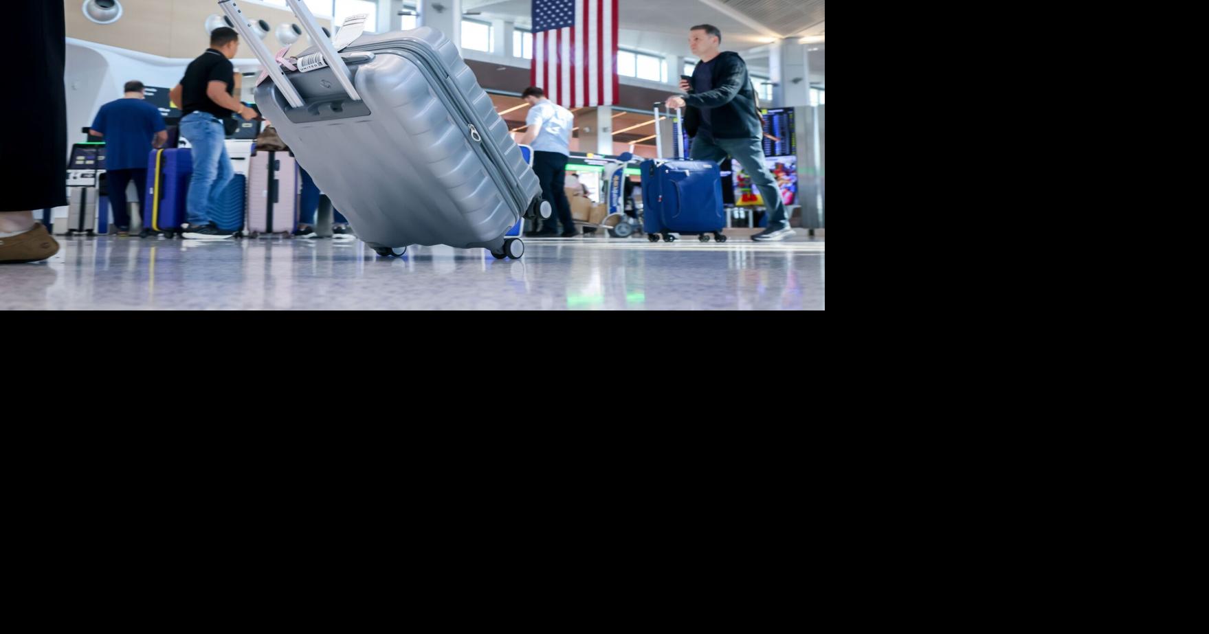 Government shutdown hits air travel, closing control tower, causing delays across the country