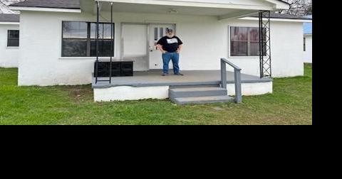 MAKING A DIFFERENCE: Pikeville church turning parsonage into emergency housing for people in need - Vimarsana News
